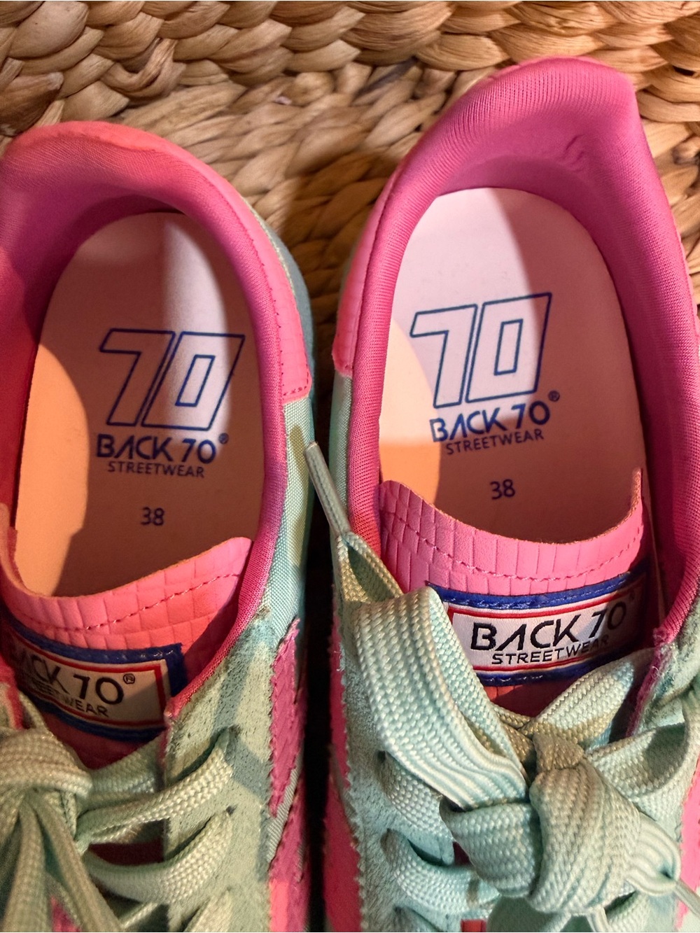 Back 70 Barkley Jogger Sneakers - Light sky fuchsia - Picture 4 of 7